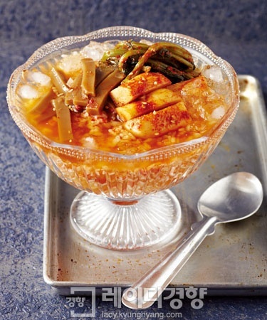 총각김치 묵밥